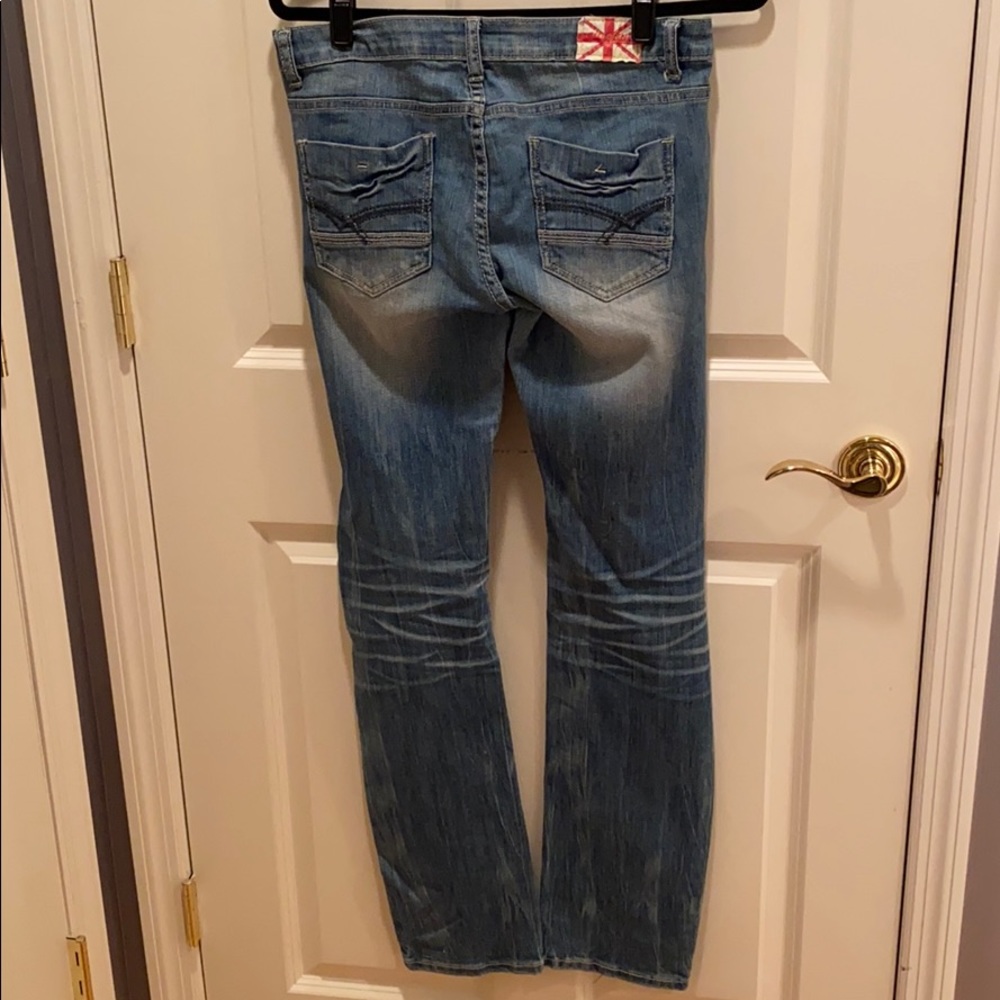 Boyfriend Jeans With Rips View 2